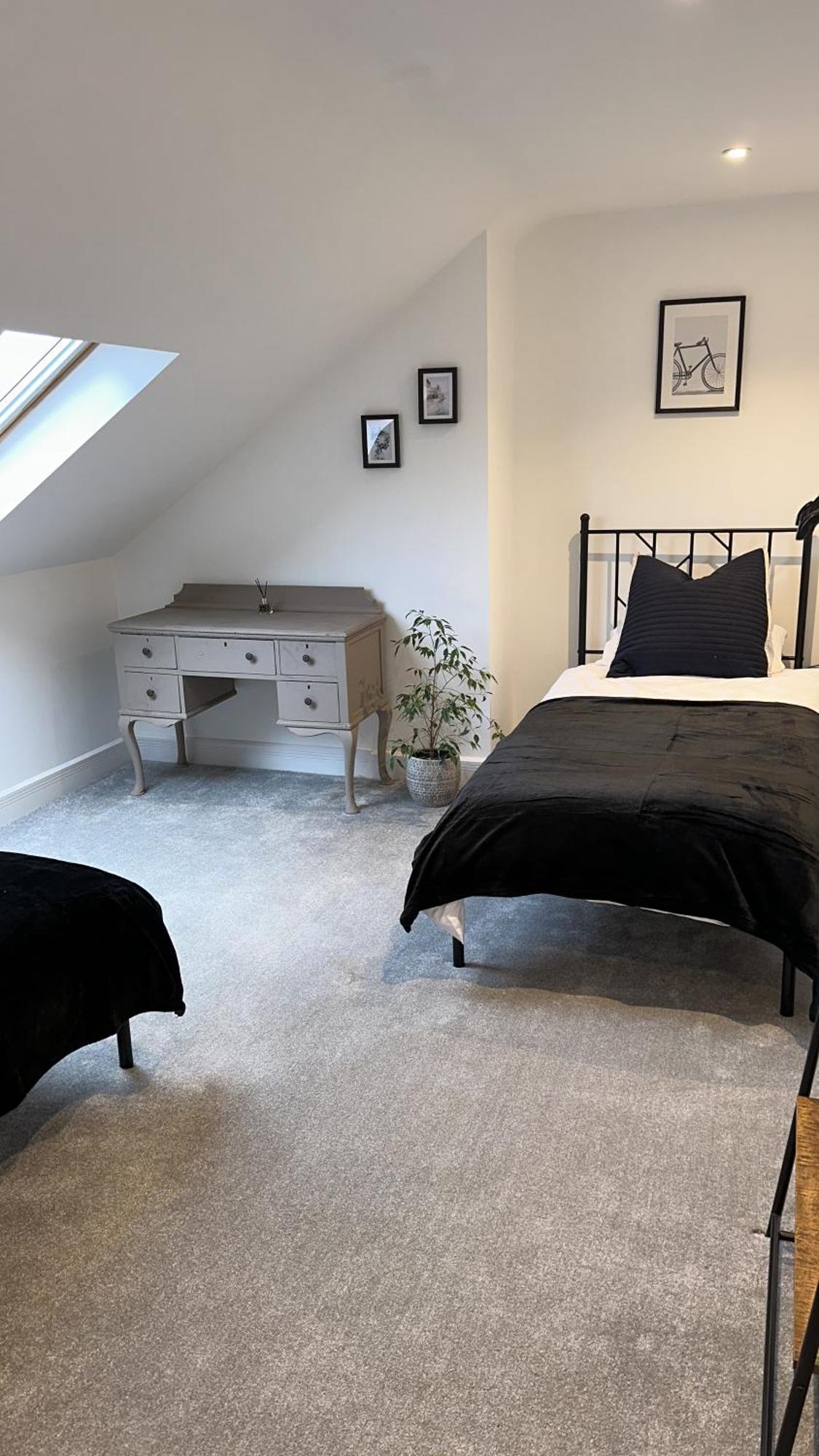 Modern Harrogate House Sleeps 10, Cinema Room & Hot Tub 외부 사진